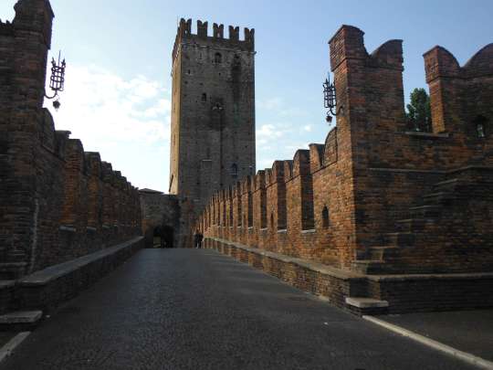 The Ponta Scaligero, looking towards one of the towers of Castelvecchio.